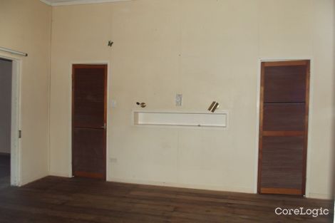 Property photo of 32 Box Street Clermont QLD 4721