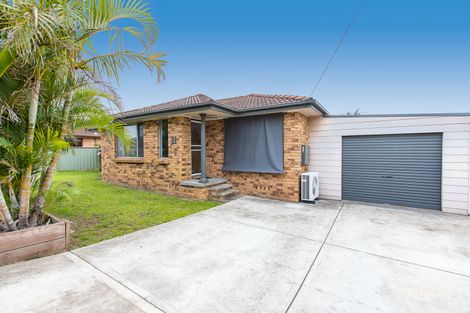 11 Sarina St, Maryland, NSW 2287