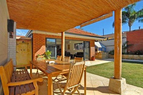 Property photo of 6 Hartwell Street Coolbinia WA 6050