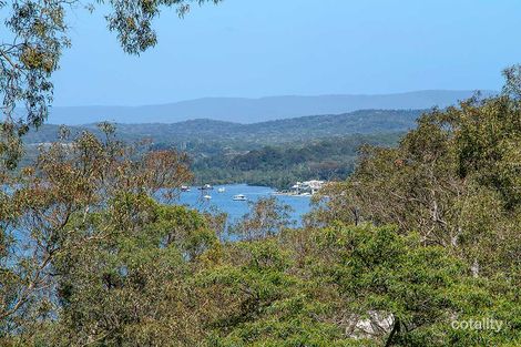 Property photo of 15 Coal Point Road Coal Point NSW 2283