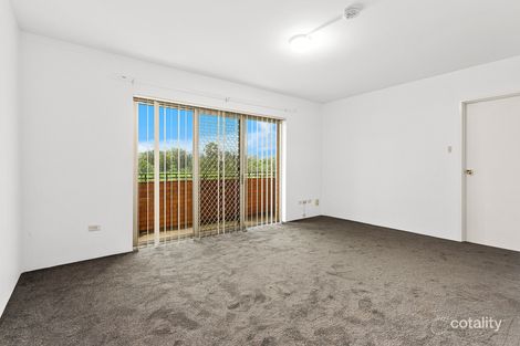 Property photo of 2/23 Prince Edward Drive Brownsville NSW 2530