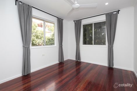 Property photo of 2 Meredith Lane Ipswich QLD 4305