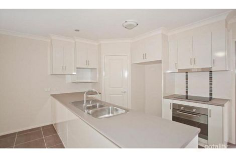 Property photo of 1/7 Alexander Avenue Highfields QLD 4352