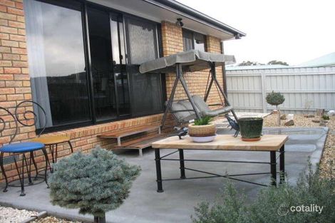 Property photo of 2/52 Lester Crescent Kingston TAS 7050