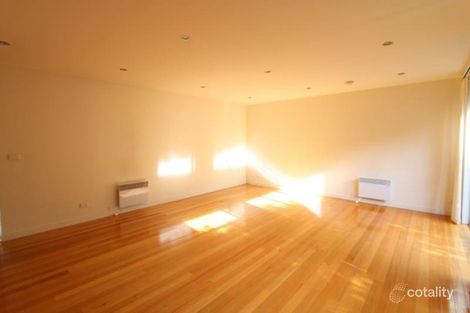 Property photo of 4/256-258 Glenlyon Road Fitzroy North VIC 3068