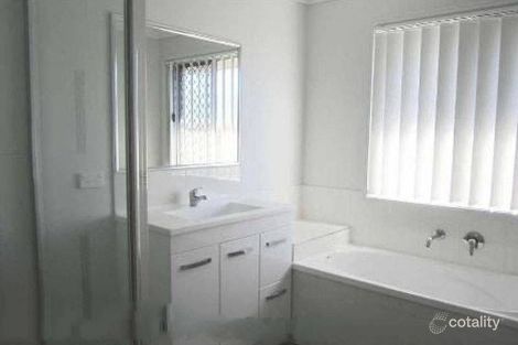 Property photo of 2/21 Honeysuckle Street Caboolture QLD 4510