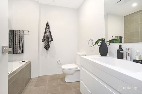 Property photo of 219/7 Russell Street Corrimal NSW 2518