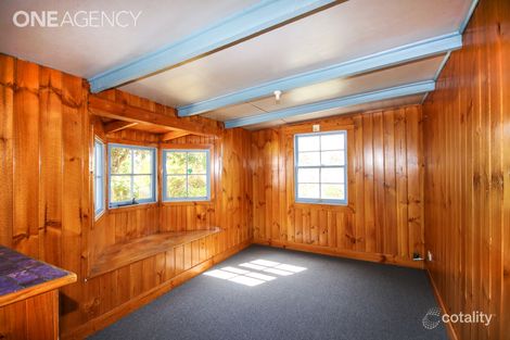 Property photo of 16 Ironcliffe Road Penguin TAS 7316