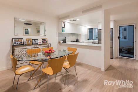 Property photo of 17/106-110 Bonney Avenue Clayfield QLD 4011