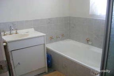 Property photo of 40 Southview Street West Tamworth NSW 2340