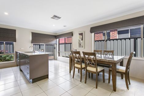 Property photo of 51 Arbourlea Boulevard Cranbourne North VIC 3977