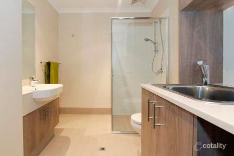 18/1 Walsh Loop, Joondalup, WA 6027