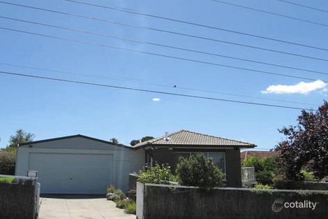Property photo of 2 Raphael Avenue Dernancourt SA 5075