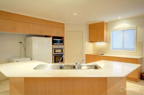 Property photo of 8 Abbey Rose Way Nerang QLD 4211
