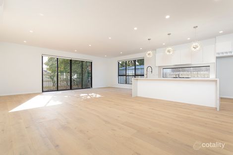 Property photo of 13B Elwyn Street Bentleigh East VIC 3165