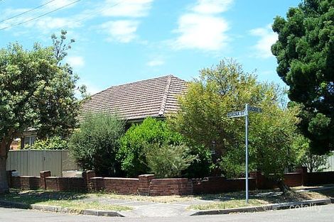 13 Silsoe St, Hamilton East, NSW 2303