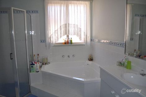 Property photo of 5 Cassar Place Oakhurst NSW 2761