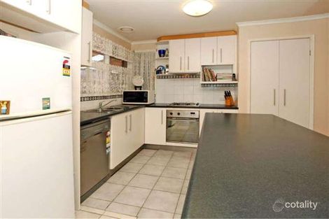 Property photo of 71 Rokeby Crescent Craigieburn VIC 3064