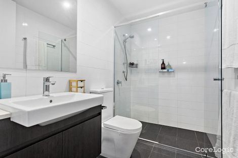 Property photo of 403/133 Clarence Road Indooroopilly QLD 4068