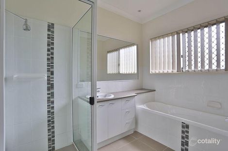 Property photo of 2 Vicky Avenue Crows Nest QLD 4355