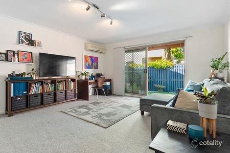 Property photo of 2/15 Foster Street Newmarket QLD 4051