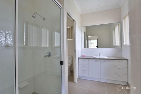 Property photo of 2 Vicky Avenue Crows Nest QLD 4355