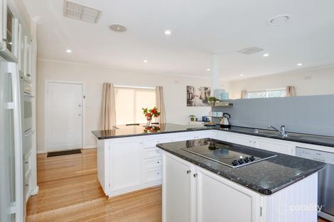 Property photo of 8 McKenzie King Drive Millgrove VIC 3799