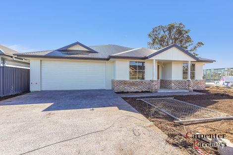27 Brundah Rd, Thirlmere, NSW 2572