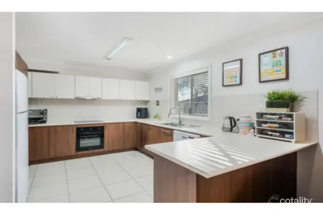 Property photo of 17 Thomas Avenue Lurnea NSW 2170