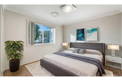 Property photo of 17 Thomas Avenue Lurnea NSW 2170