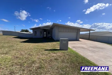 Property photo of 1 Sharon Crescent Kingaroy QLD 4610