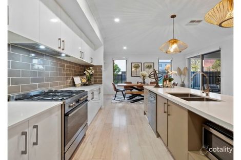 Property photo of 40 Perring Crescent Rochedale QLD 4123