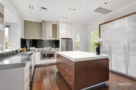 Property photo of 7 Dellview Court Donvale VIC 3111