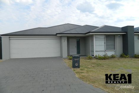 7 Balivanich Loop, Seville Grove, WA 6112