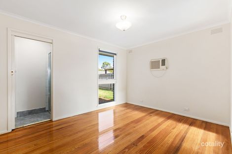 Property photo of 14 Waitara Avenue Keysborough VIC 3173