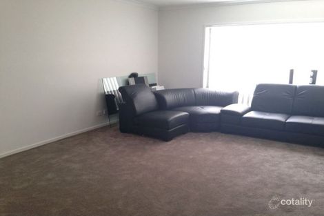 Property photo of 22 Willowtree Drive Pakenham VIC 3810