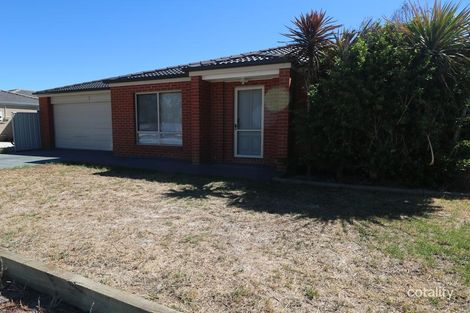 18 Oneill Ct, Epsom, VIC 3551