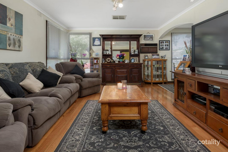 Property photo of 10 Landbury Road Bundoora VIC 3083
