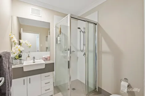 Property photo of 336/2-40 Koplick Road Chambers Flat QLD 4133