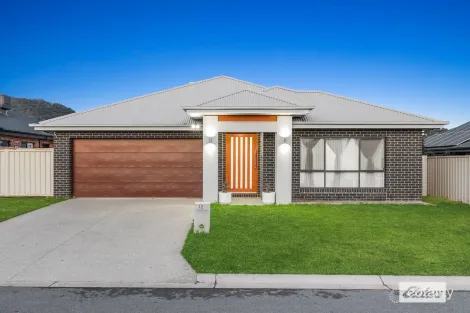 12 Mozart Ct, Springdale Heights, NSW 2641