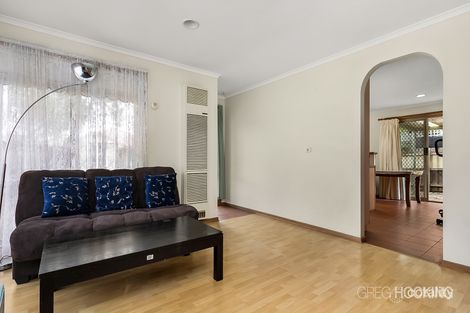 Property photo of 2/30 Silvereye Crescent Werribee VIC 3030