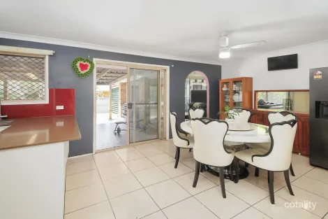 Property photo of 8 Bron Court Loganlea QLD 4131