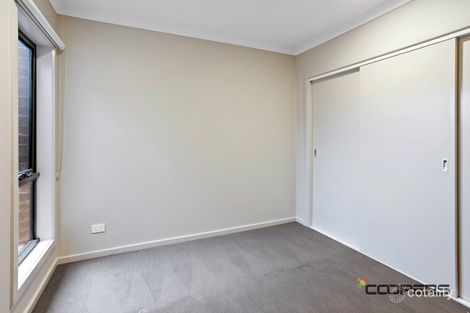Property photo of 6 Sandygate Circuit Strathtulloh VIC 3338