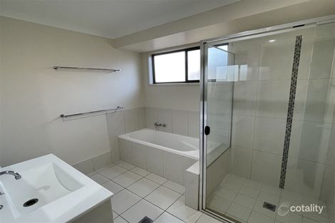Property photo of 33 Keith Andrews Avenue South West Rocks NSW 2431