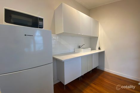 Property photo of 3A/12 Gladstone Road Highgate Hill QLD 4101