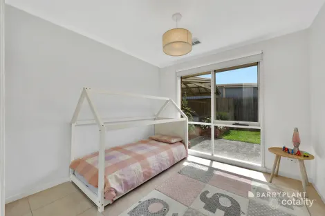 Property photo of 69 Heritage Drive Mill Park VIC 3082