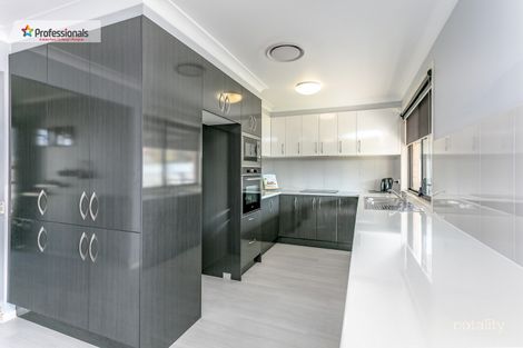 Property photo of 6 Pegasus Street Erskine Park NSW 2759