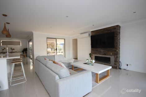 Property photo of 5 Bambaroo Crescent Tweed Heads NSW 2485