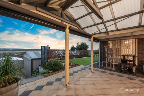 Property photo of 26 Parken Court Noarlunga Downs SA 5168