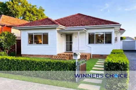 Property photo of 32 Bursill Street Guildford NSW 2161